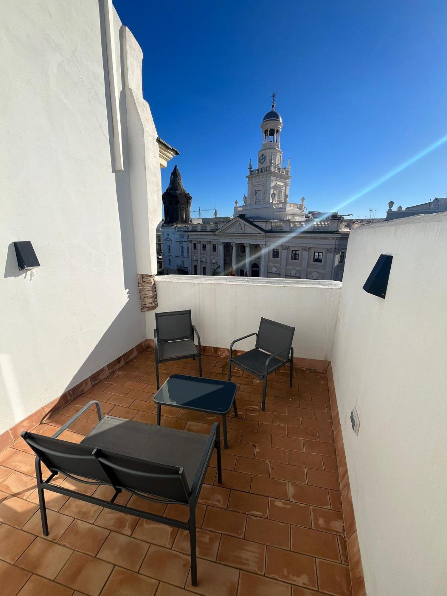 Penthouse La Plaza En Cadiz Centro Grupo Ac Gestionアパートメント エクステリア 写真