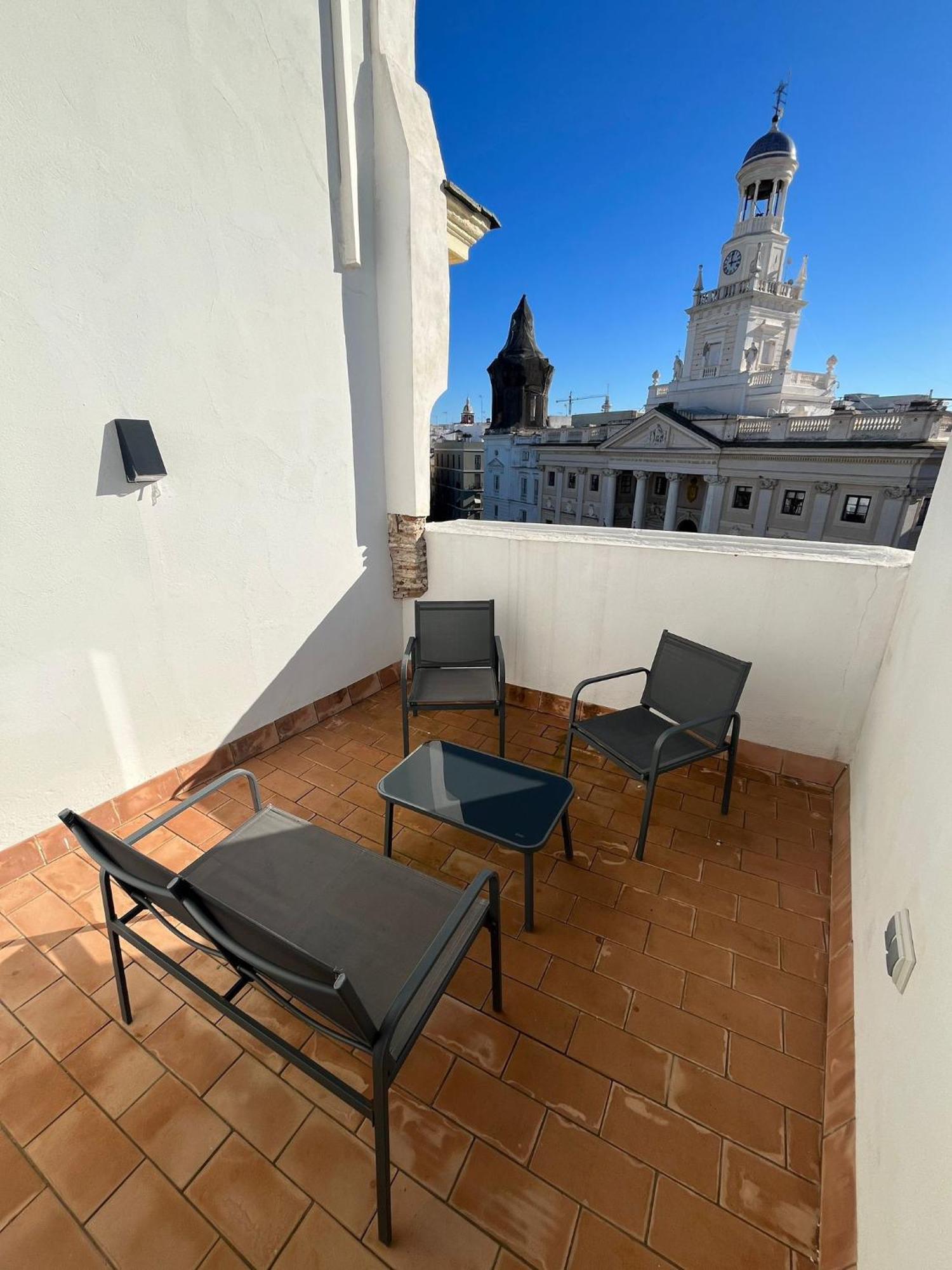 Penthouse La Plaza En Cadiz Centro Grupo Ac Gestionアパートメント エクステリア 写真